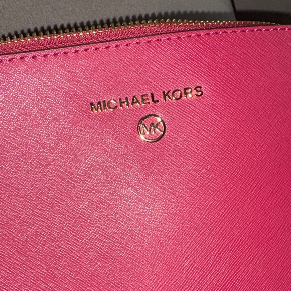 Michael Kors Wine Crossbody Bag with Gold Accents - Picture 5 of 9